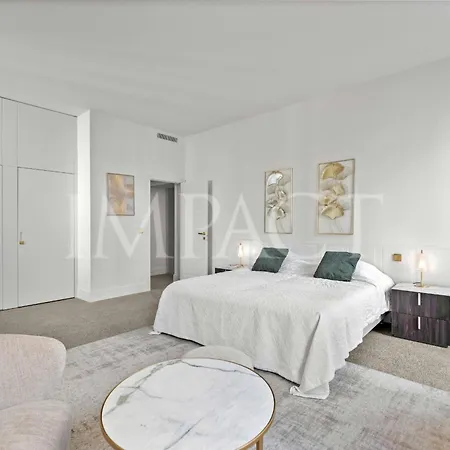 Ref 783 - Croisette - For Rent * Cannes