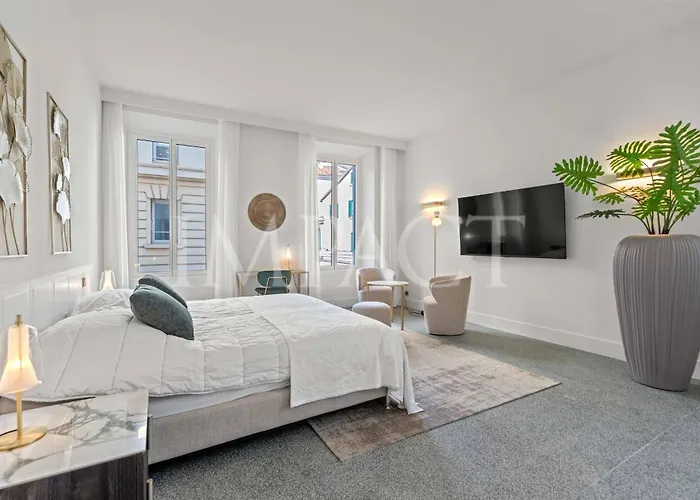 Ref 783 - Croisette - For Rent Daire Cannes
